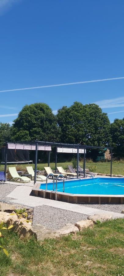 Sharecroppers Cottage With Swimming Pool Pagéas Exterior foto